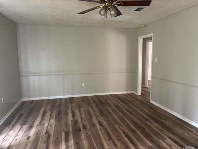 4528 Sandlewood Dr in Jackson, MS - Building Photo - Building Photo