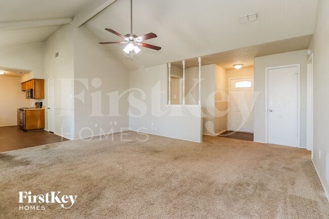 1120 Andrew St in Crowley, TX - Foto de edificio - Building Photo