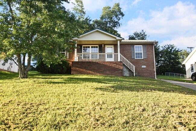 property at 351 Donna Dr