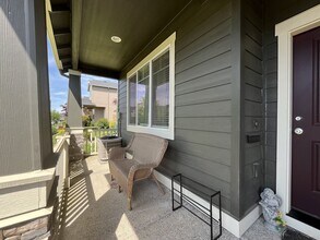 7114 NW 167th Ave in Portland, OR - Building Photo - Building Photo