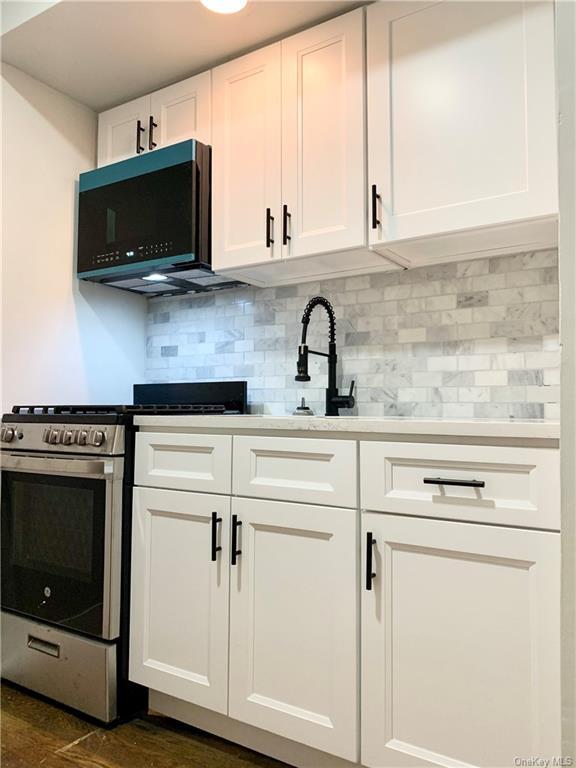 10 Oakridge Pl-Unit -2C in Eastchester, NY - Building Photo - Building Photo