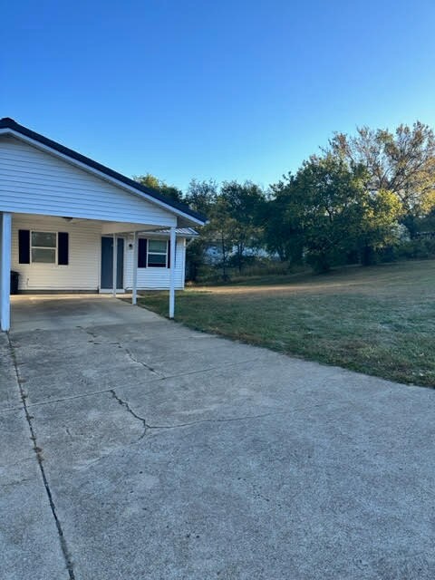 402 Douglas in Park Hills, MO - Building Photo