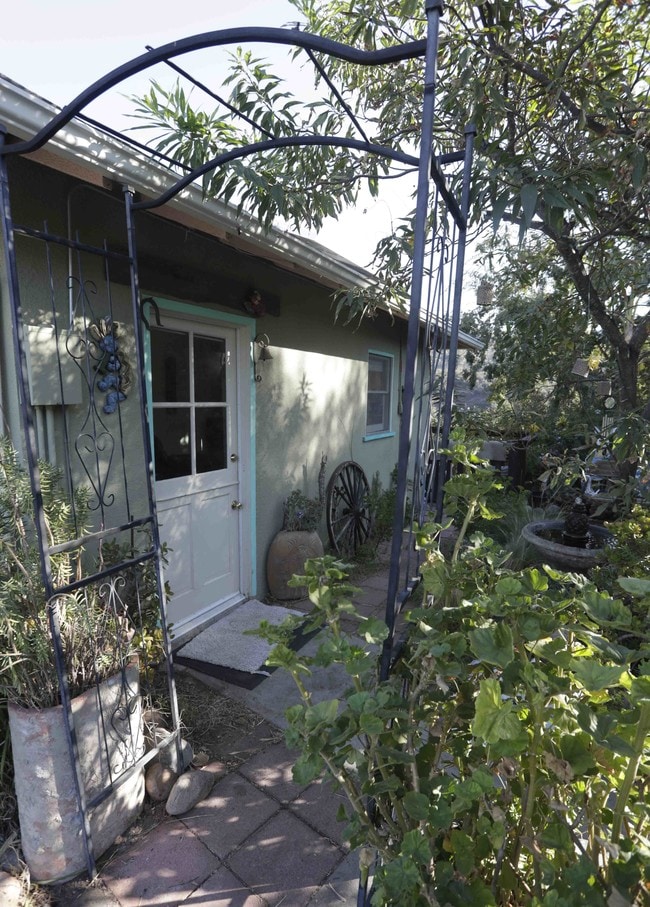 1620 Old Topanga Canyon Rd in Topanga, CA - Building Photo - Building Photo