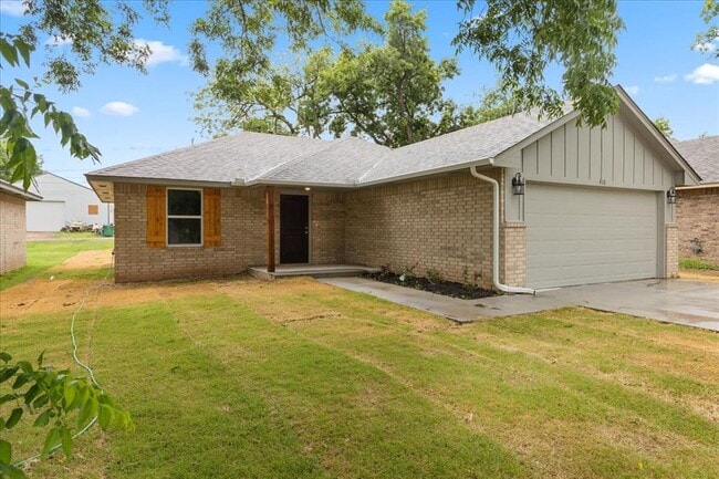 410 Grove St in Perry, OK - Building Photo - Building Photo