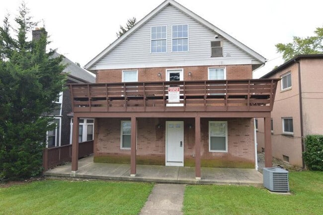 322 E 18th Ave in Columbus, OH - Building Photo - Building Photo