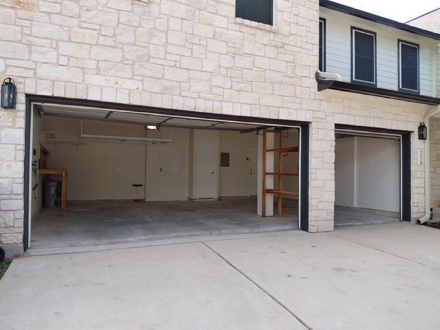 281 Hometown Pkwy in Kyle, TX - Building Photo - Building Photo