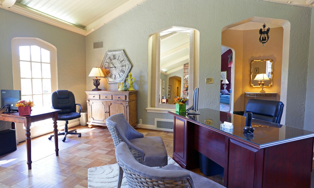 Vestavia Park Apartments in Vestavia Hills, AL