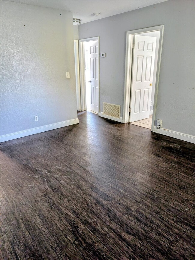 1500 NW 58th Terrace in Sunrise, FL - Building Photo - Building Photo