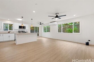 437 Kawailoa Rd in Kailua, HI - Building Photo - Building Photo
