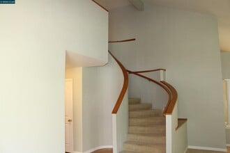 338 Newcastle Ln in Danville, CA - Building Photo - Building Photo