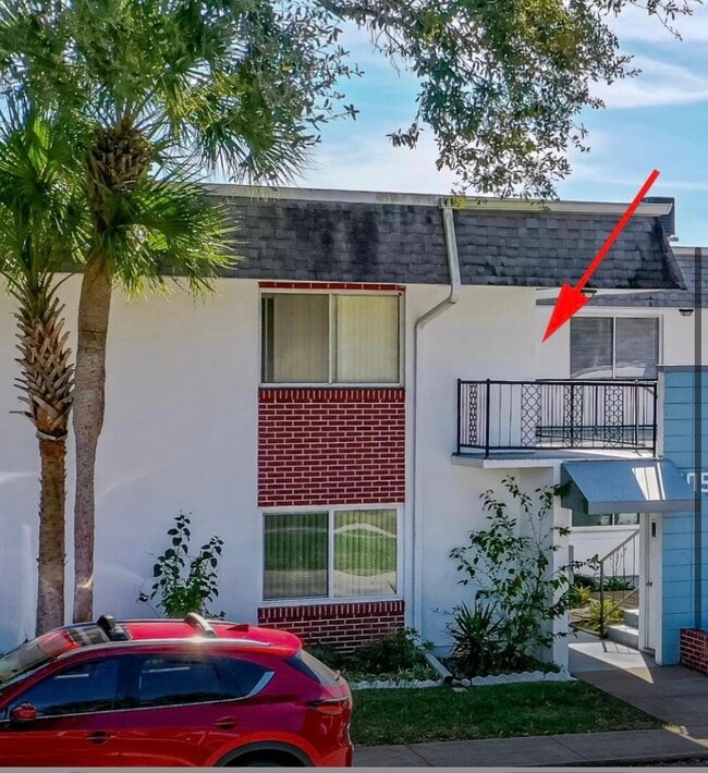 property at 305 Ridge Blvd