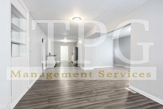 315 S Crane St in Independence, MO - Building Photo - Building Photo