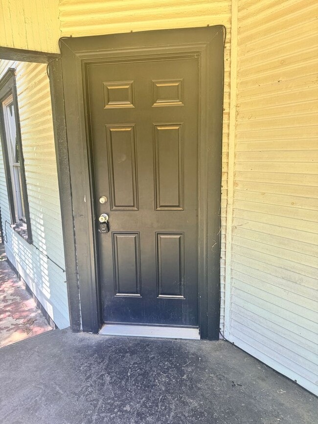 property at 111 8th Ave NE