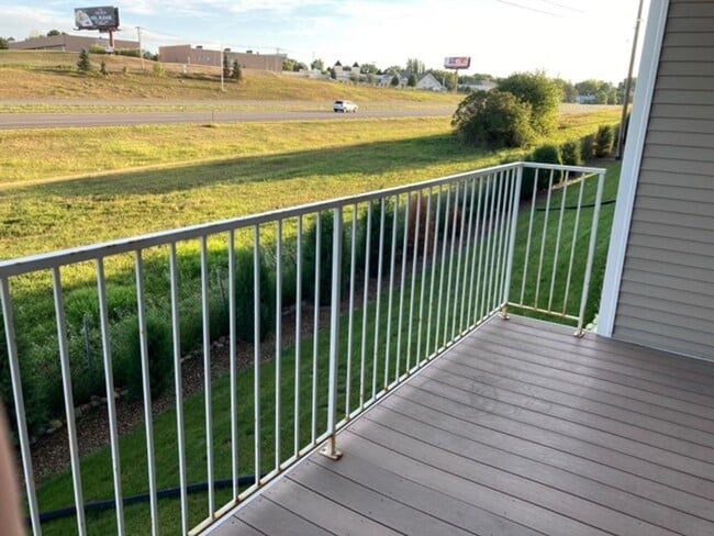 940 W Turnpike Ave in Bismarck, ND - Building Photo - Building Photo