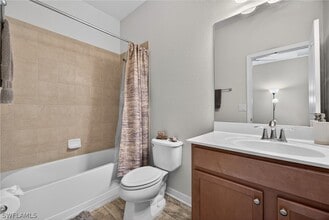 10464 Yorkstone Dr in Bonita Springs, FL - Building Photo - Building Photo