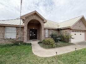 25 Laurel Ave in McAllen, TX - Building Photo