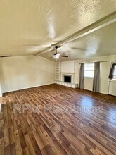 10449 Dover Dr in Yukon, OK - Building Photo - Building Photo