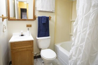 510 E Pittsburgh McKeesport Blvd, Unit 3 in North Versailles, PA - Foto de edificio - Building Photo