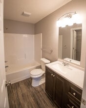 805 Windmill Dr, Unit 805 Windmille Dr. in Ozark, MO - Foto de edificio - Building Photo