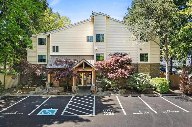 Sun Ridge Apartments in Kenmore, WA - Building Photo - Building Photo