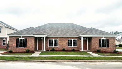 Carriage Square Homes at Morgan Pines in Pooler, GA - Building Photo - Building Photo