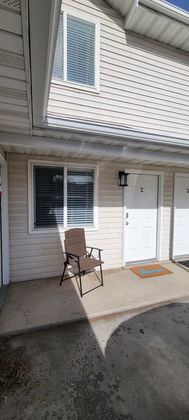 545 W 600 N, Unit 2 in Logan, UT - Building Photo - Building Photo