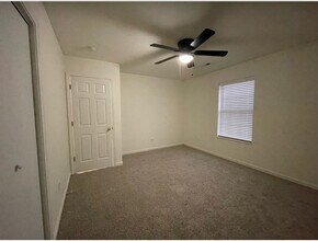 2943 Colt Dr, Unit 2933 in Knoxville, TN - Building Photo - Building Photo
