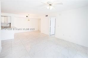 655 SW 111th Way in Pembroke Pines, FL - Building Photo - Building Photo