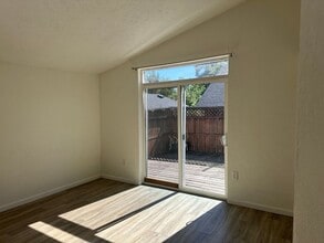 2660 Edison St in Eugene, OR - Building Photo - Building Photo