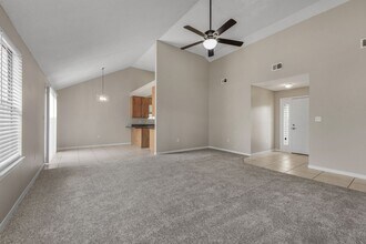 6429 Flagler Dr in Gulf Breeze, FL - Building Photo - Building Photo