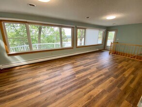 1050 Front St in Hudson, WI - Building Photo - Building Photo