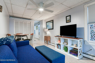 31 Atlantic Ave in Ocean Grove, NJ - Building Photo - Building Photo