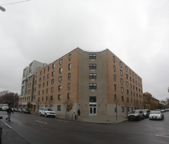 1 Vernon Ave Apartments