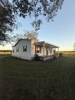 2763 Memphis Church Rd in Dothan, AL - Building Photo