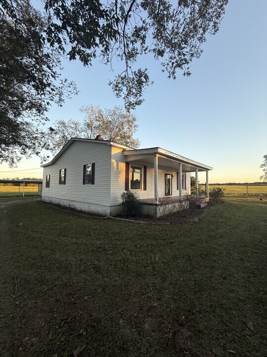 2763 Memphis Church Rd in Dothan, AL - Building Photo