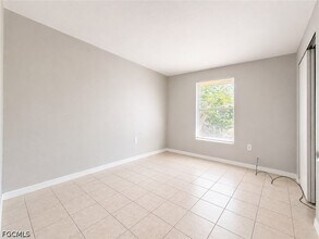 5461 Eleventh Ave in Ft. Myers, FL - Building Photo - Building Photo