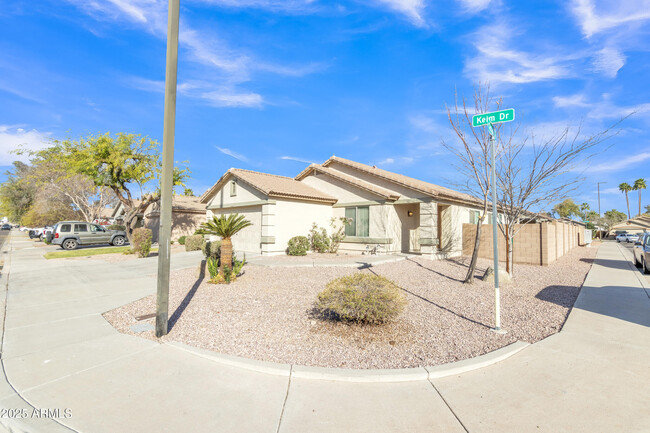 13712 W Keim Dr in Litchfield Park, AZ - Building Photo - Building Photo