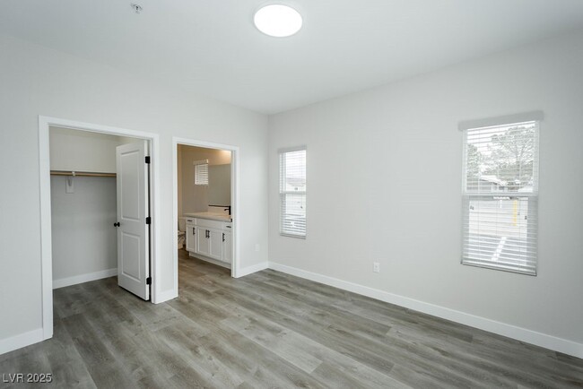 property at 1980 E Ambush St