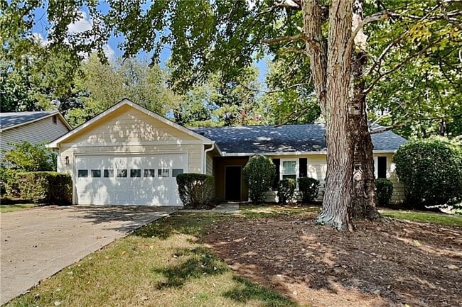 property at 4680 Hanstedt Trce