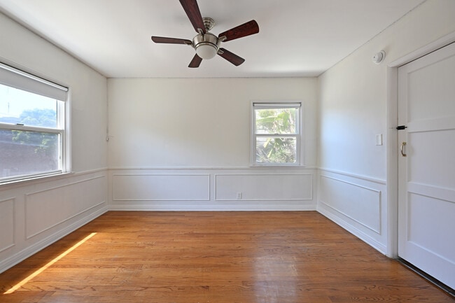 11063 Ohio Ave, Unit 11063 in Los Angeles, CA - Building Photo - Building Photo