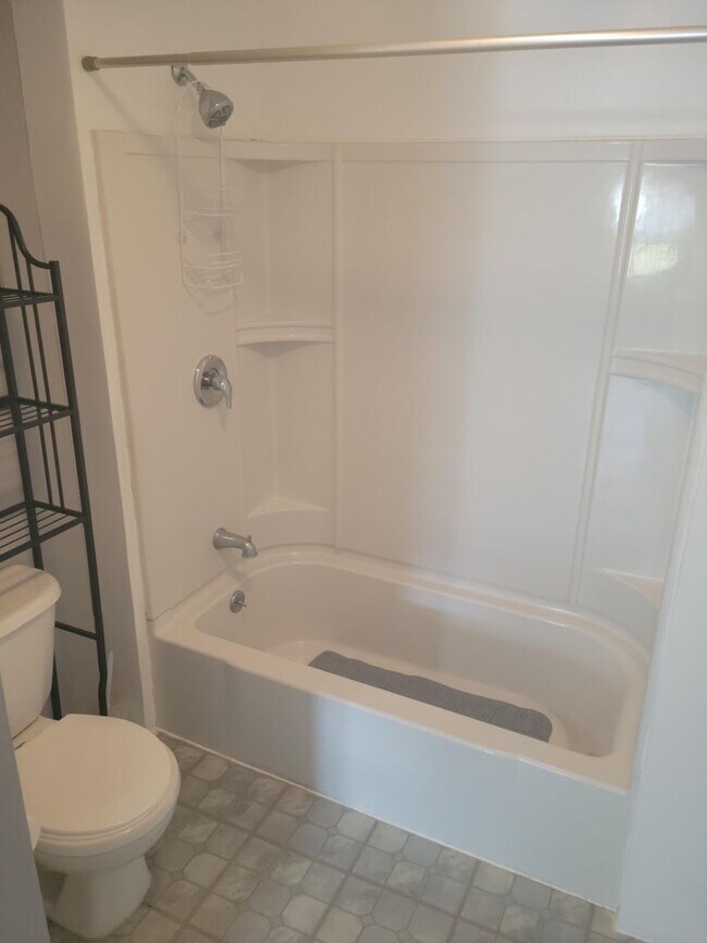 30 N Main St in Shrewsbury, PA - Building Photo - Building Photo