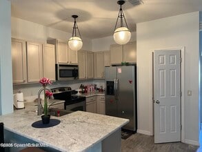 2660 Revolution St in Melbourne, FL - Building Photo - Building Photo