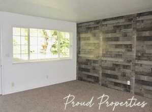 2746 Tunnel St in Placerville, CA - Building Photo - Building Photo