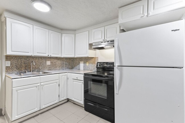 property at 4320-4328-4328 NE Maywood Pl