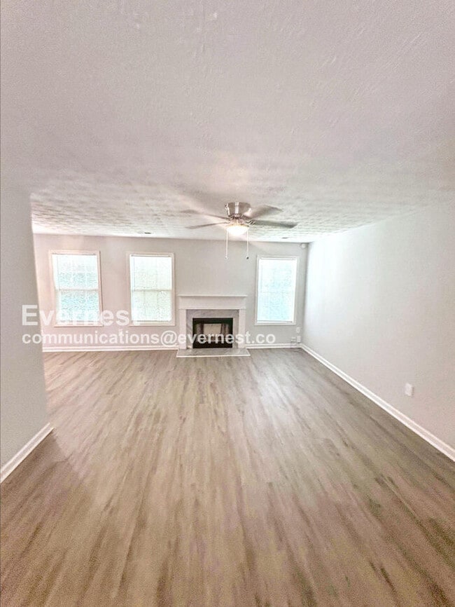 926 Creekside Way in Monroe, GA - Building Photo - Building Photo