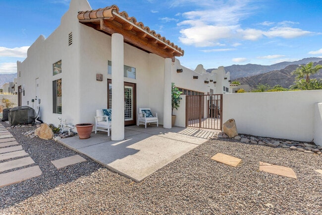 property at 77440 Calle Ensenada