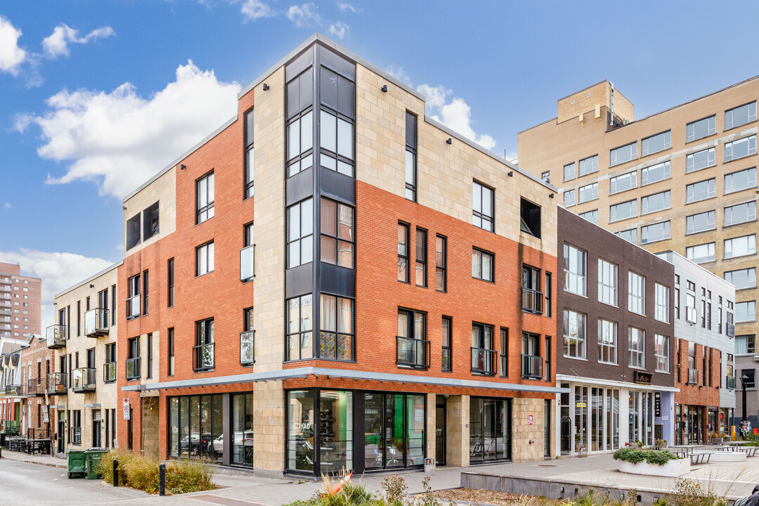 Le Coloniale in Montréal, QC - Building Photo