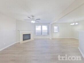 8638 Panglemont Drive in Charlotte, NC - Building Photo - Building Photo