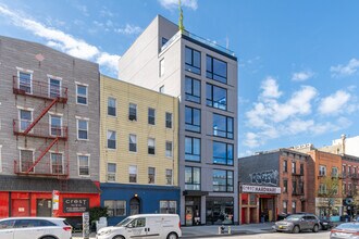 550 Metropolitan Ave in Brooklyn, NY - Building Photo - Building Photo