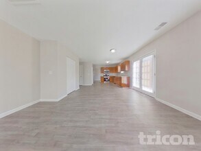 482 Fox Trot Dr in Columbia, SC - Foto de edificio - Building Photo